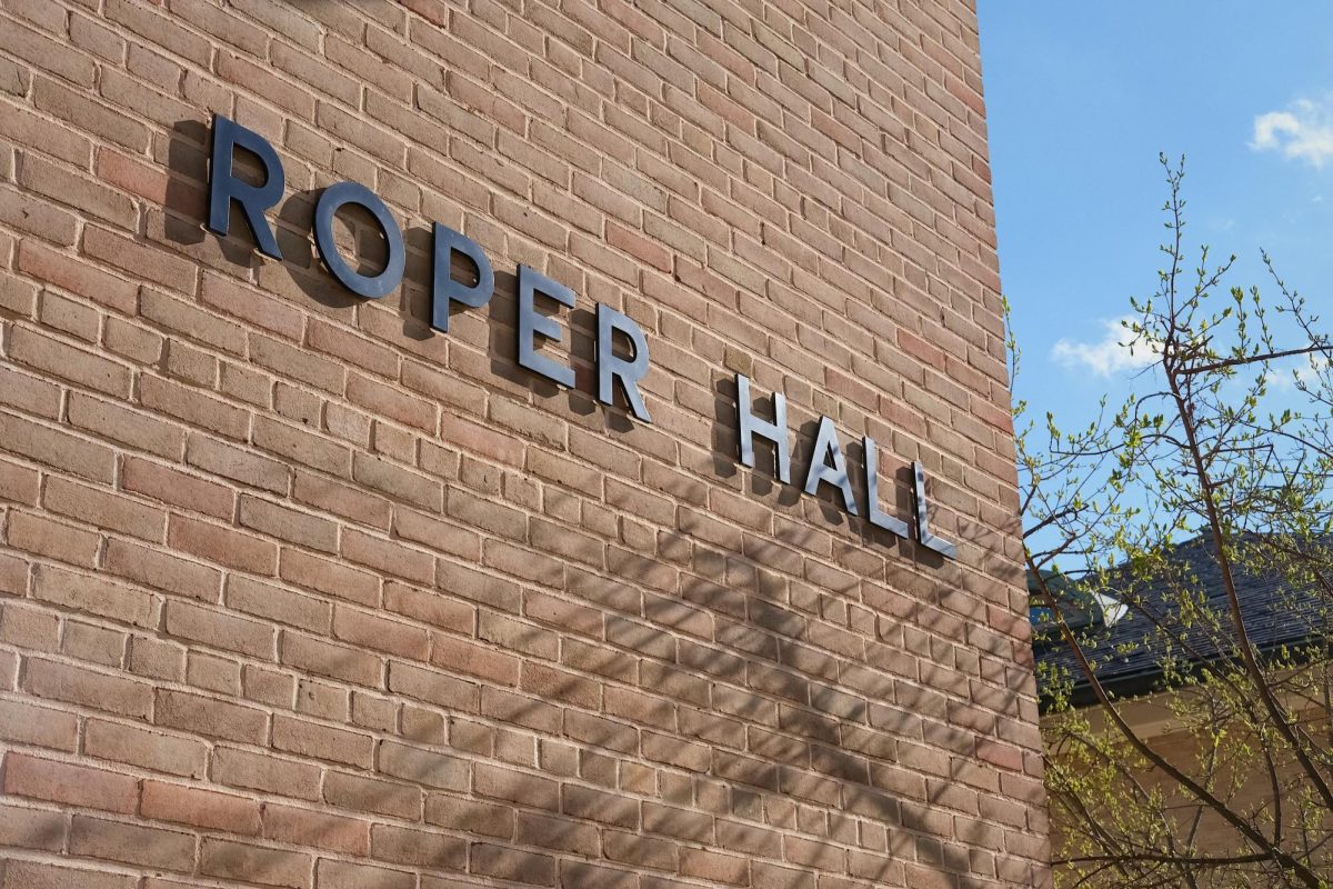 Plack designating Roper Hall, a dorm building in the area behind the School of International Service.